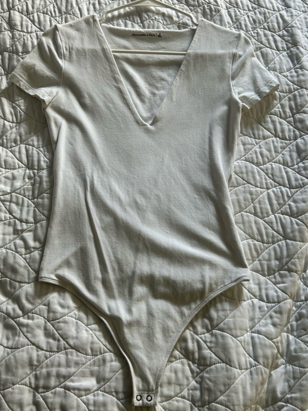 Abercrombie White V-Neck Short Sleeve Bodysuit